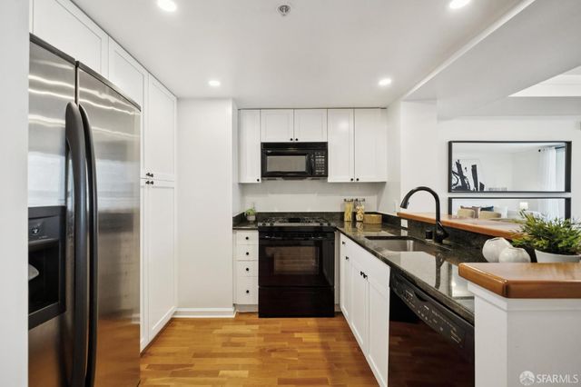 400 Beale Street 1208, San Francisco, CA 94105