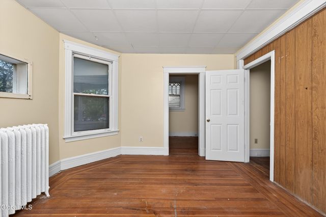 52 N Allen Street, Albany, NY 12203