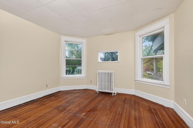 52 N Allen Street, Albany, NY 12203