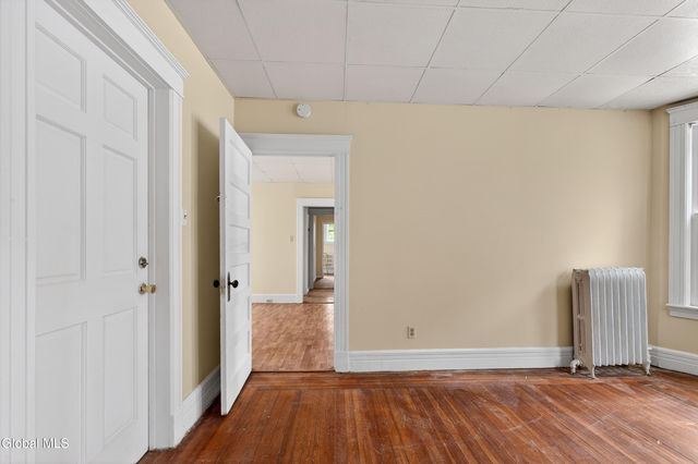52 N Allen Street, Albany, NY 12203