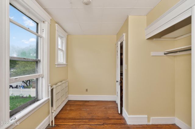 52 N Allen Street, Albany, NY 12203