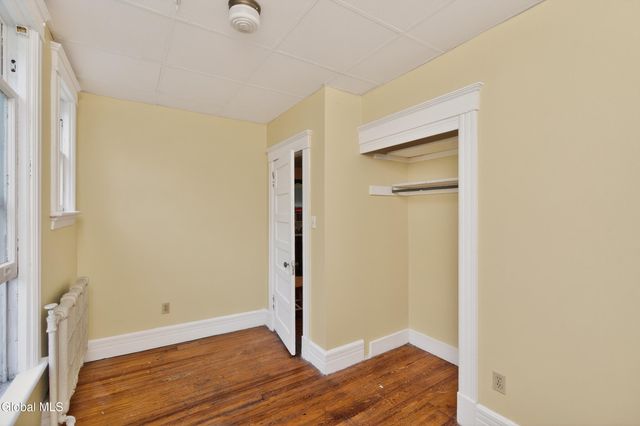 52 N Allen Street, Albany, NY 12203