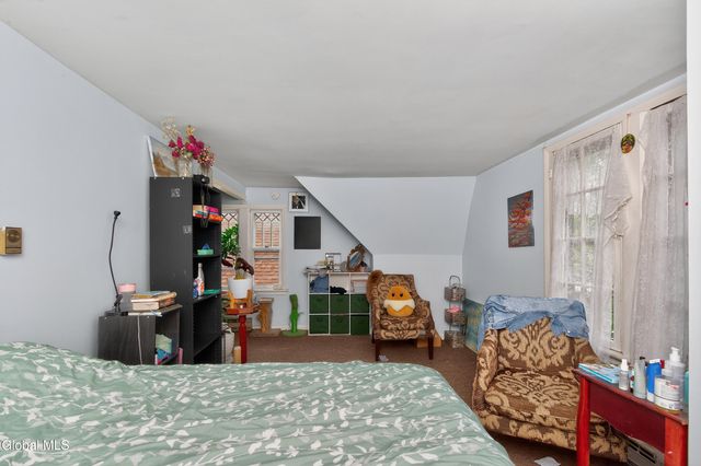 52 N Allen Street, Albany, NY 12203