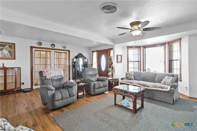 4367 Fm 2143, Port Lavaca, TX 77979