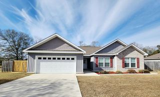 103 Jules Ln, Ashford, AL 36312