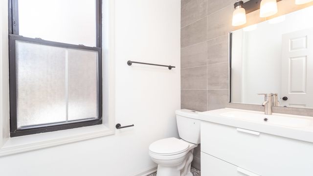 1953 W Dickens Avenue CH, Chicago, IL 60614