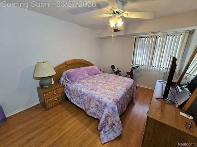 29564 Clarita Street, Livonia, MI 48152