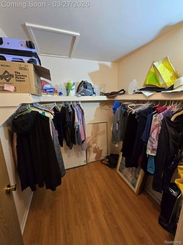 29564 Clarita Street, Livonia, MI 48152