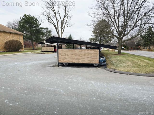 29564 Clarita Street, Livonia, MI 48152