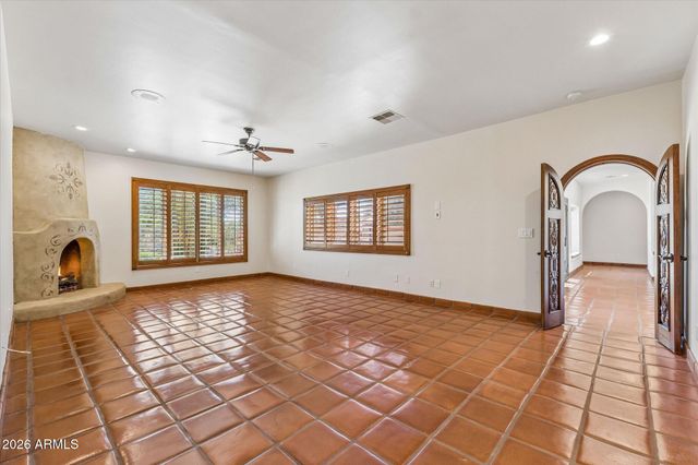 36402 N Derringer Place, Carefree, AZ 85377