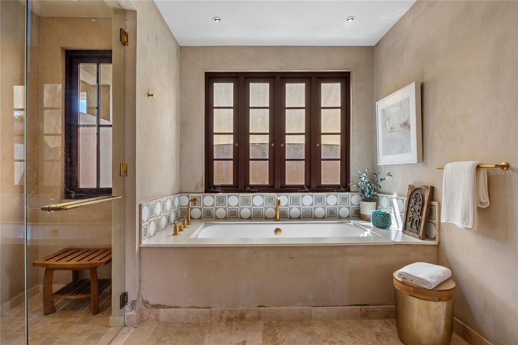 Image 15 of property listing at 2 OCEAN GOLF VILLA ROYAL ISABELA, Isabela, PR 00662