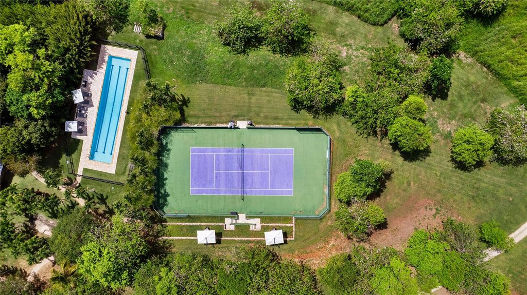 Image 34 of property listing at 2 OCEAN GOLF VILLA ROYAL ISABELA, Isabela, PR 00662