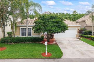 2013 Island Circle, Weston, FL 33326