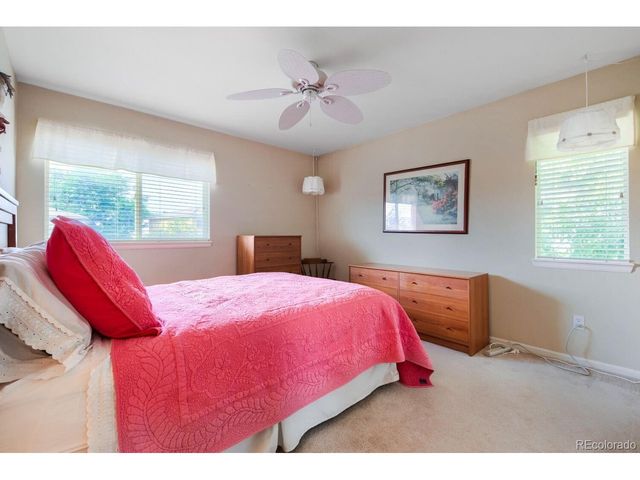 4585 Lyndenwood Cir, Littleton, CO 80130