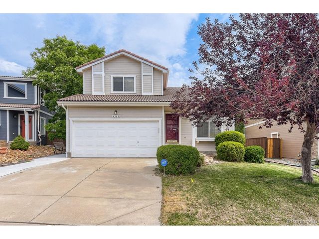 4585 Lyndenwood Cir, Littleton, CO 80130