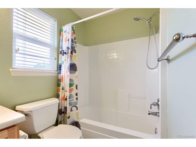 4585 Lyndenwood Cir, Littleton, CO 80130