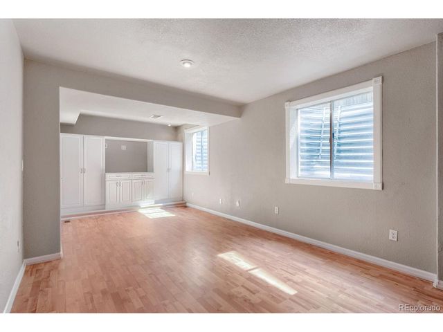 4585 Lyndenwood Cir, Littleton, CO 80130