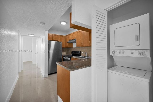 557 Kathy Court, Margate, FL 33068