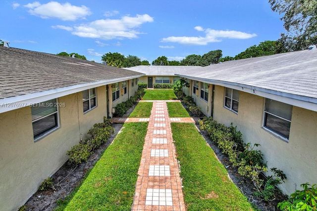 557 Kathy Court, Margate, FL 33068