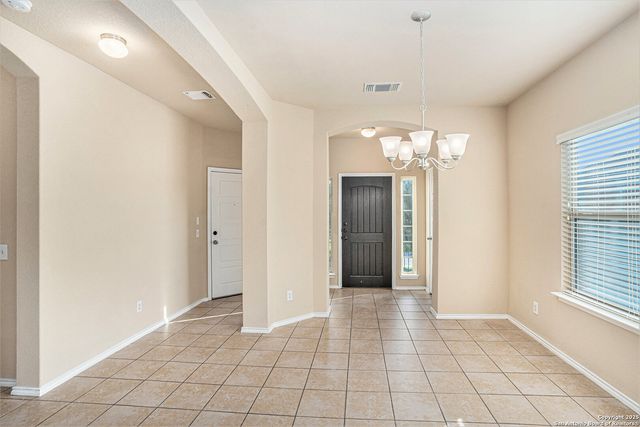 1819 Gray Fox Crk, San Antonio, TX 78245