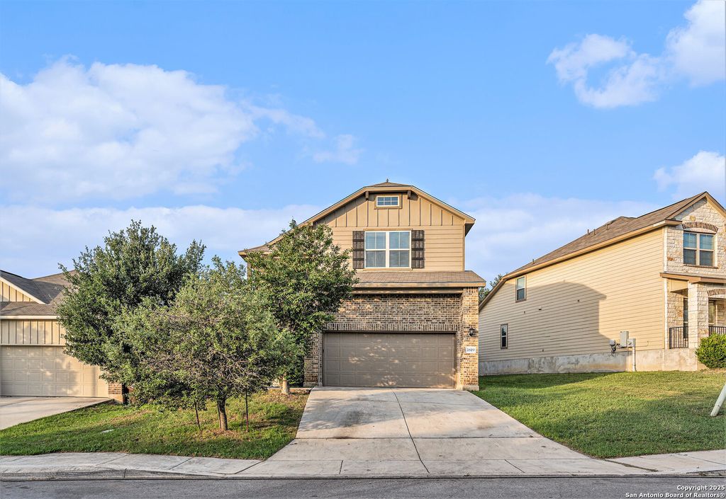 1819 Gray Fox Crk, San Antonio, TX 78245