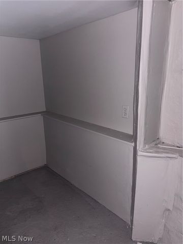 3482 W 136th Street, Cleveland, OH 44111