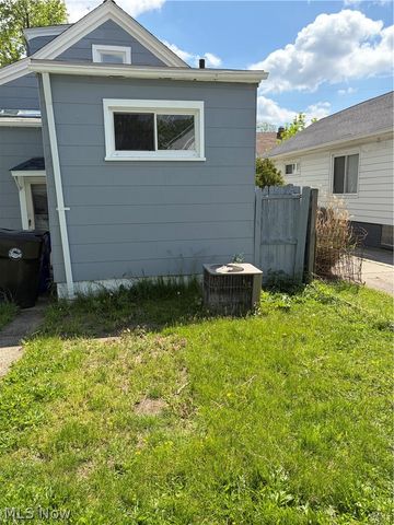 3482 W 136th Street, Cleveland, OH 44111