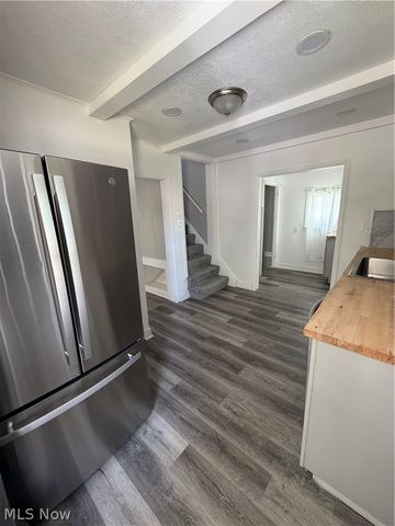 3482 W 136th Street, Cleveland, OH 44111