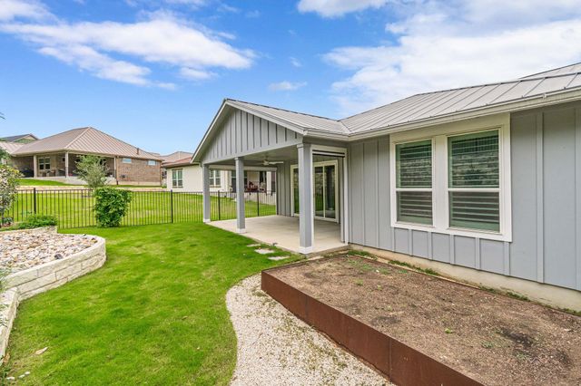 433 Skipping Cedar ST, San Marcos, TX 78666