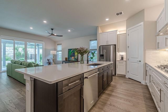 433 Skipping Cedar ST, San Marcos, TX 78666