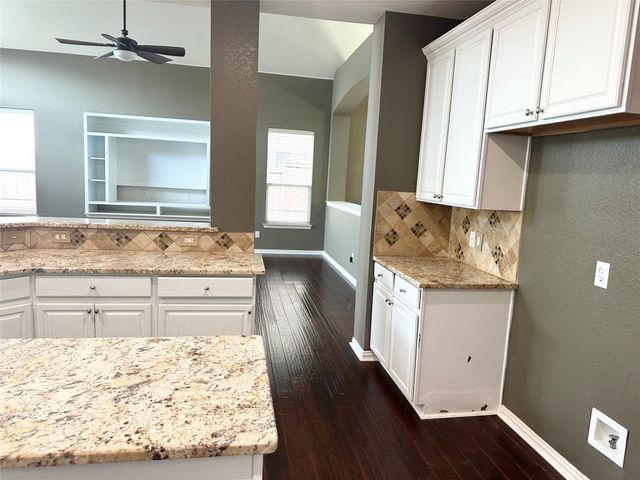 806 Cascades Drive, Allen, TX 75002