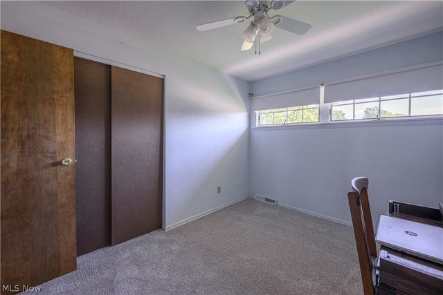 651 E Parkleigh Drive, Seven Hills, OH 44131