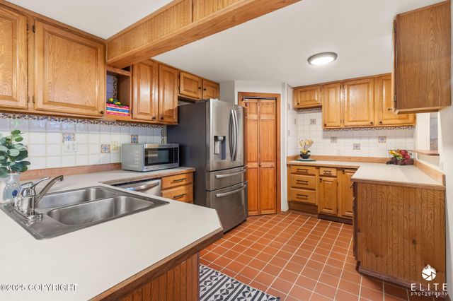 2553 Lovejoy Drive, Anchorage, AK 99508