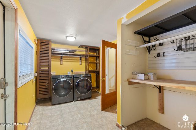 2553 Lovejoy Drive, Anchorage, AK 99508