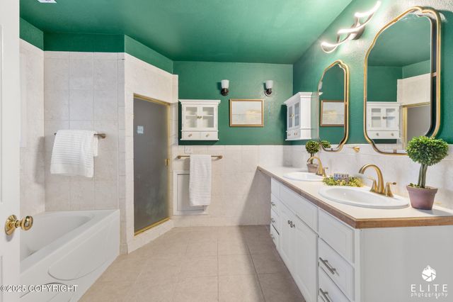 2553 Lovejoy Drive, Anchorage, AK 99508