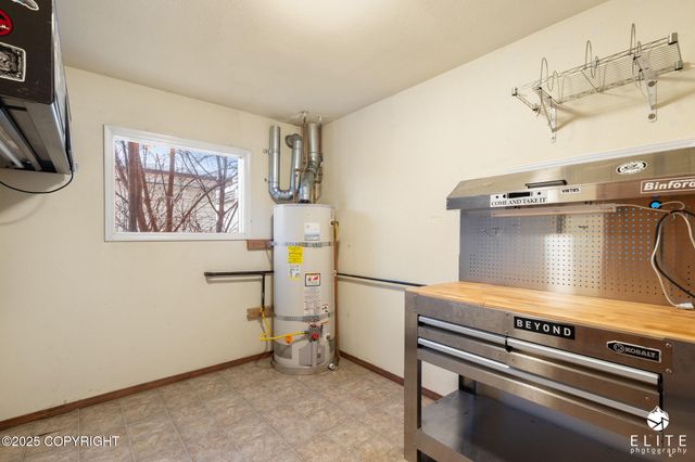 2553 Lovejoy Drive, Anchorage, AK 99508