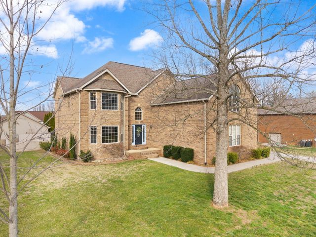 207 Lake Cliff Drive, Somerset, KY 42503