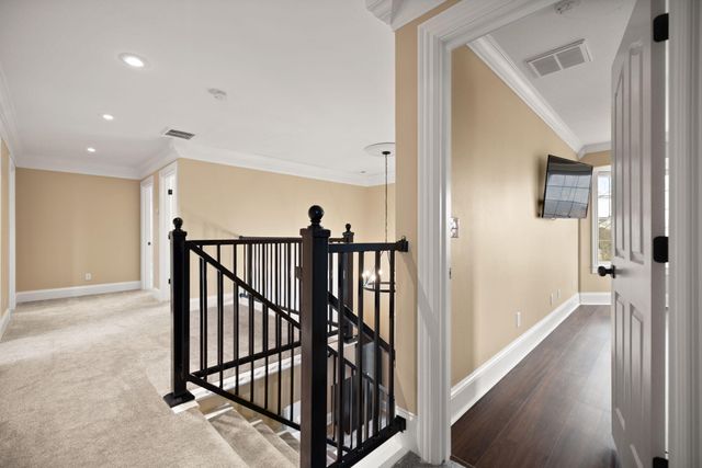 207 Lake Cliff Drive, Somerset, KY 42503