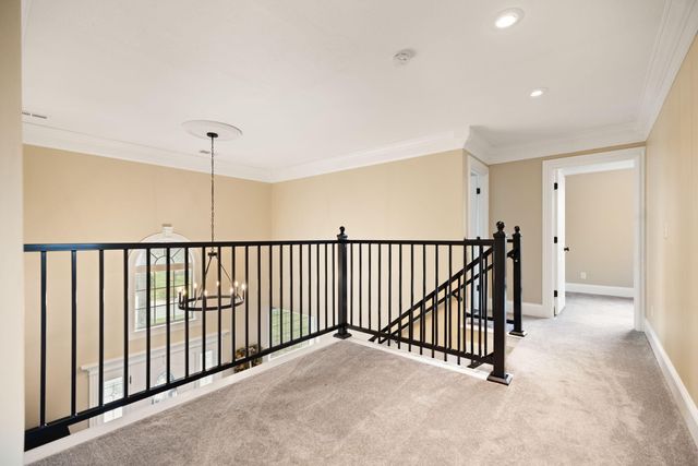 207 Lake Cliff Drive, Somerset, KY 42503