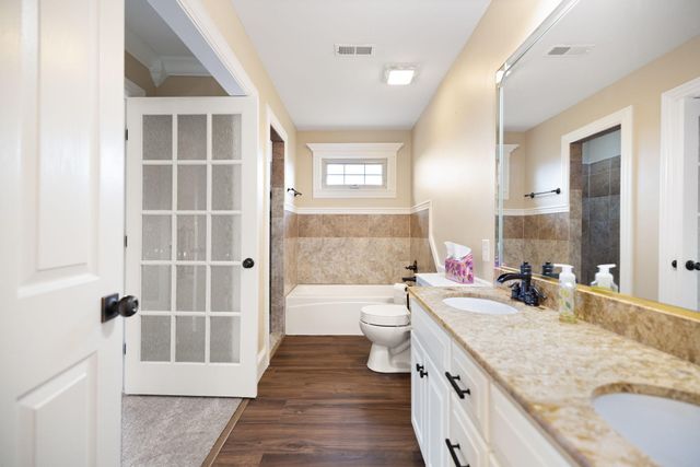 207 Lake Cliff Drive, Somerset, KY 42503