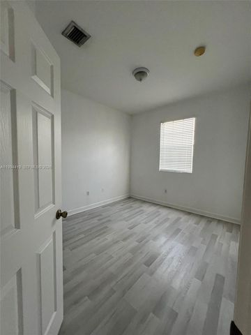 9363 SW 219th St 0, Cutler Bay, FL 33190