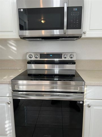 9363 SW 219th St 0, Cutler Bay, FL 33190