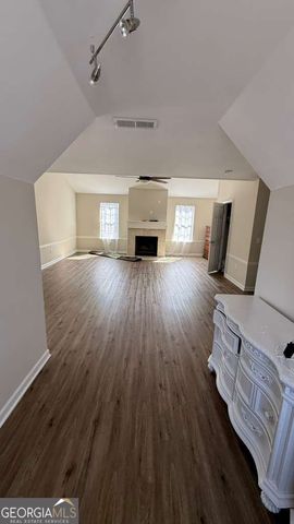 518 Carriage Walk Path, Stone Mountain, GA 30087