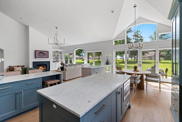 935 BRIGHTON DRIVE, Menasha, WI 54952