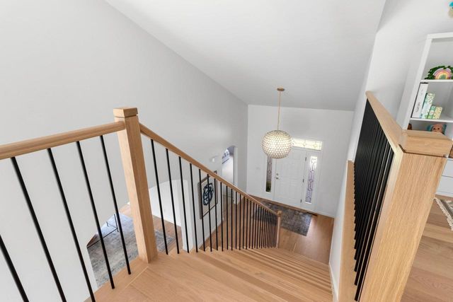 935 BRIGHTON DRIVE, Menasha, WI 54952