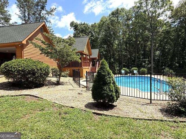 725 Musgrove Road, Griffin, GA 30223