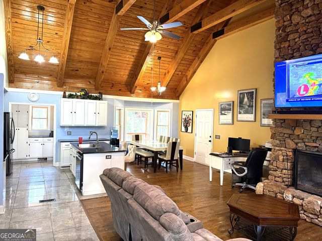 725 Musgrove Road, Griffin, GA 30223
