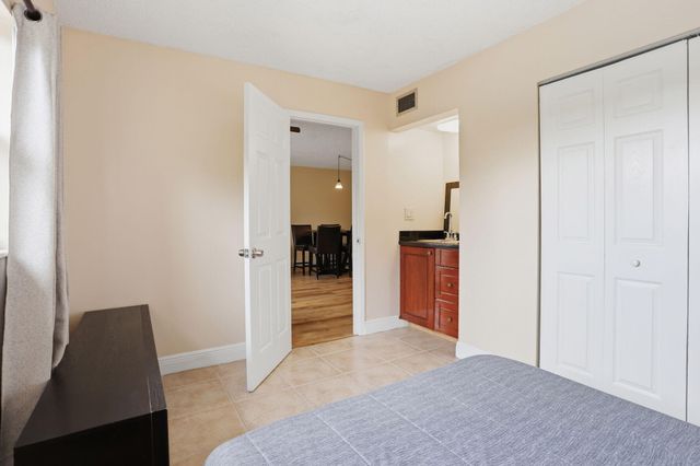 4161 NW 26th Street 308, Lauderhill, FL 33313