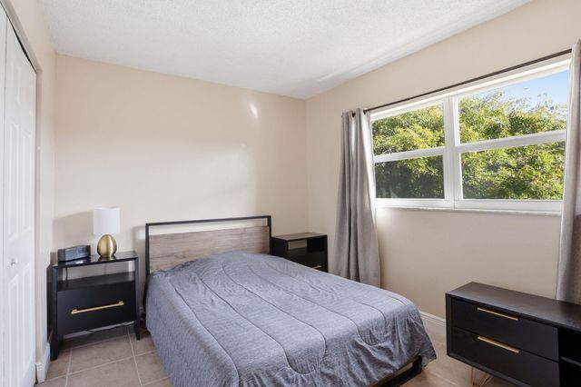 4161 NW 26th Street 308, Lauderhill, FL 33313