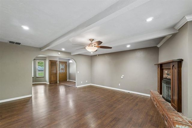 912 E 10th Street, Edmond, OK 73034